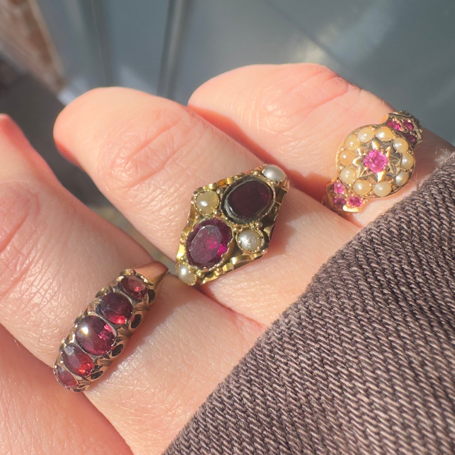 9ct gold victorian garnet and pearl ring