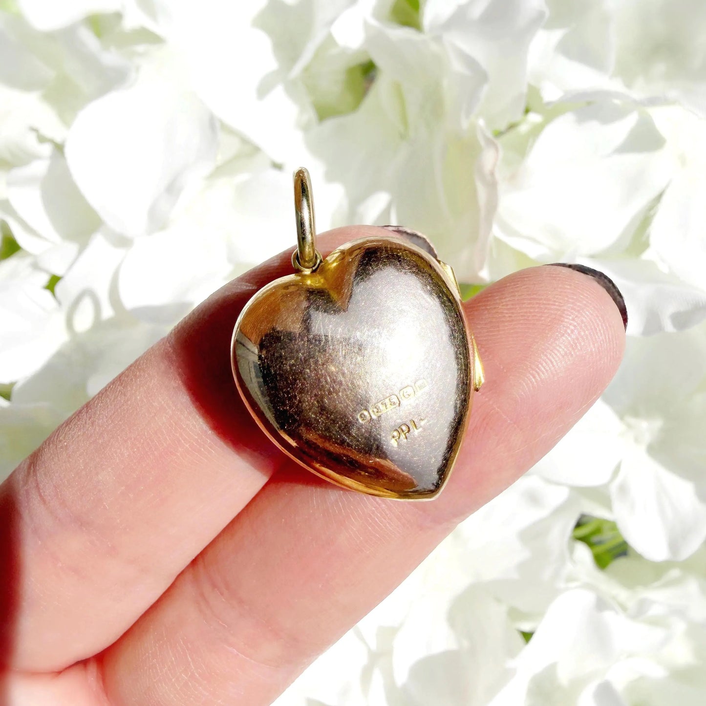 Irina Edwardian 9k Heart Locket Pendant