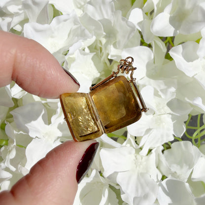 Winifred 10ct Gold Victorian Monogram Locket