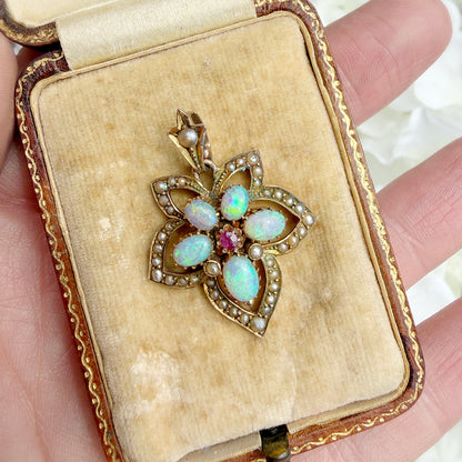 Adaline Art Nouveau Maple Leaf Pendant