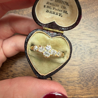 Violet 18k Edwardian Diamond Motif Ring