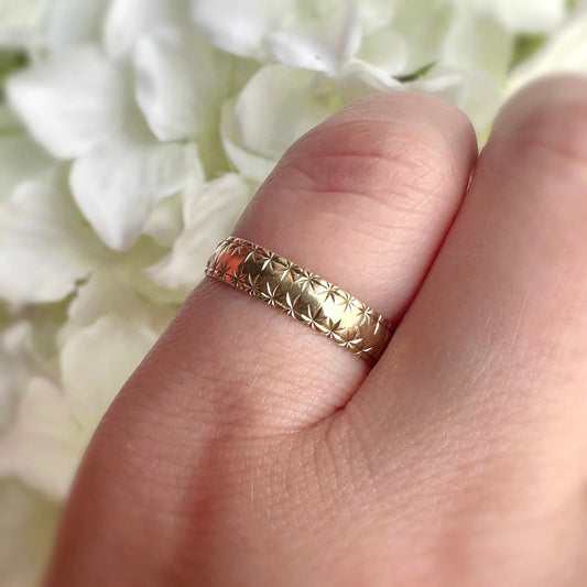 Demie 9k Star Band Ring Peach and Willow