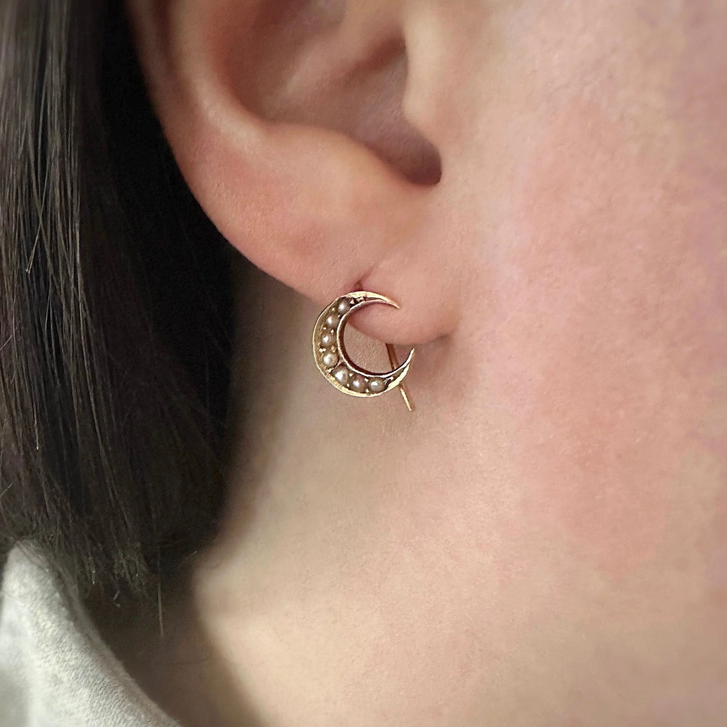 Marie 15ct Victorian Crescent Moon Pearl Earrings Peach and Willow