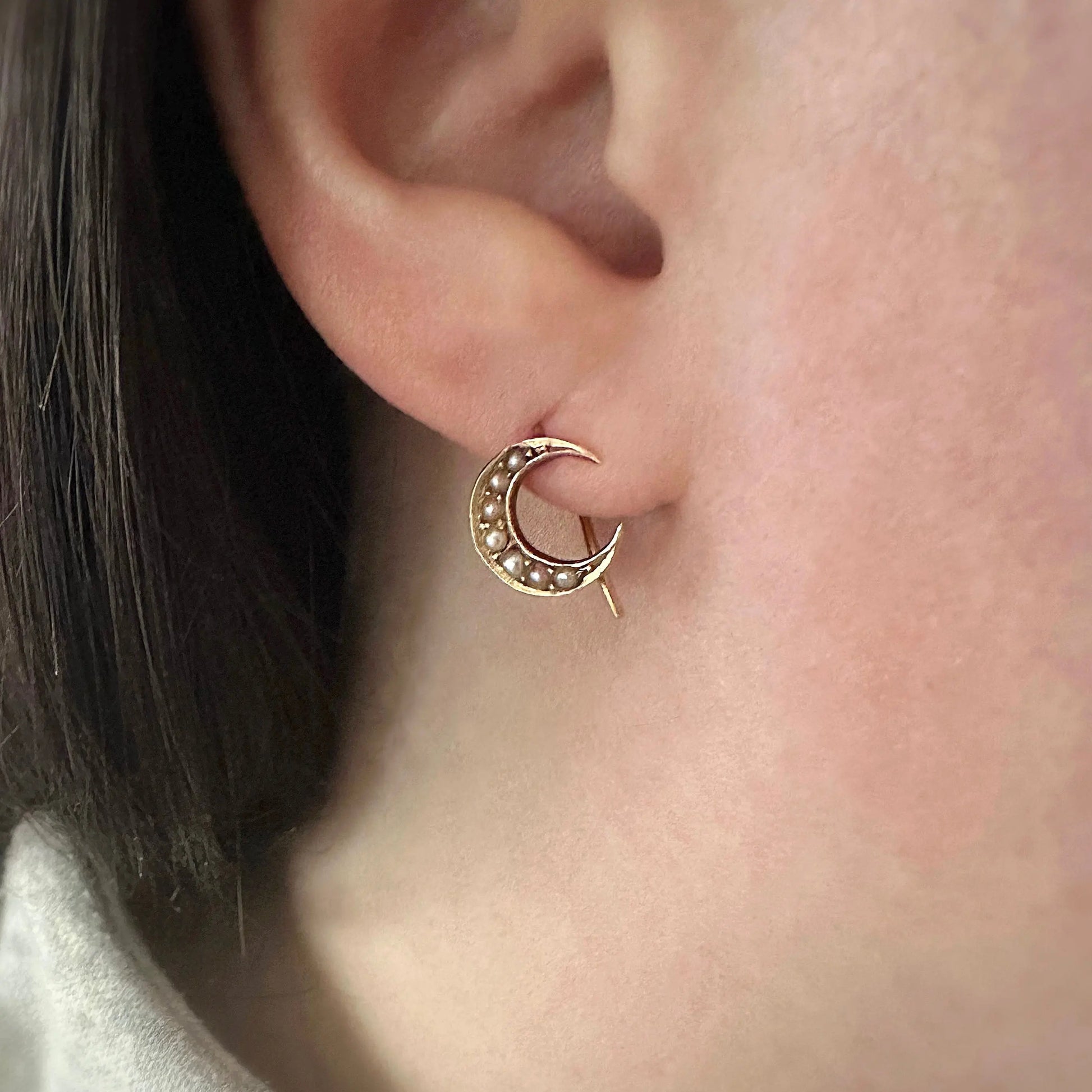 Marie 15ct Victorian Crescent Moon Pearl Earrings Peach and Willow