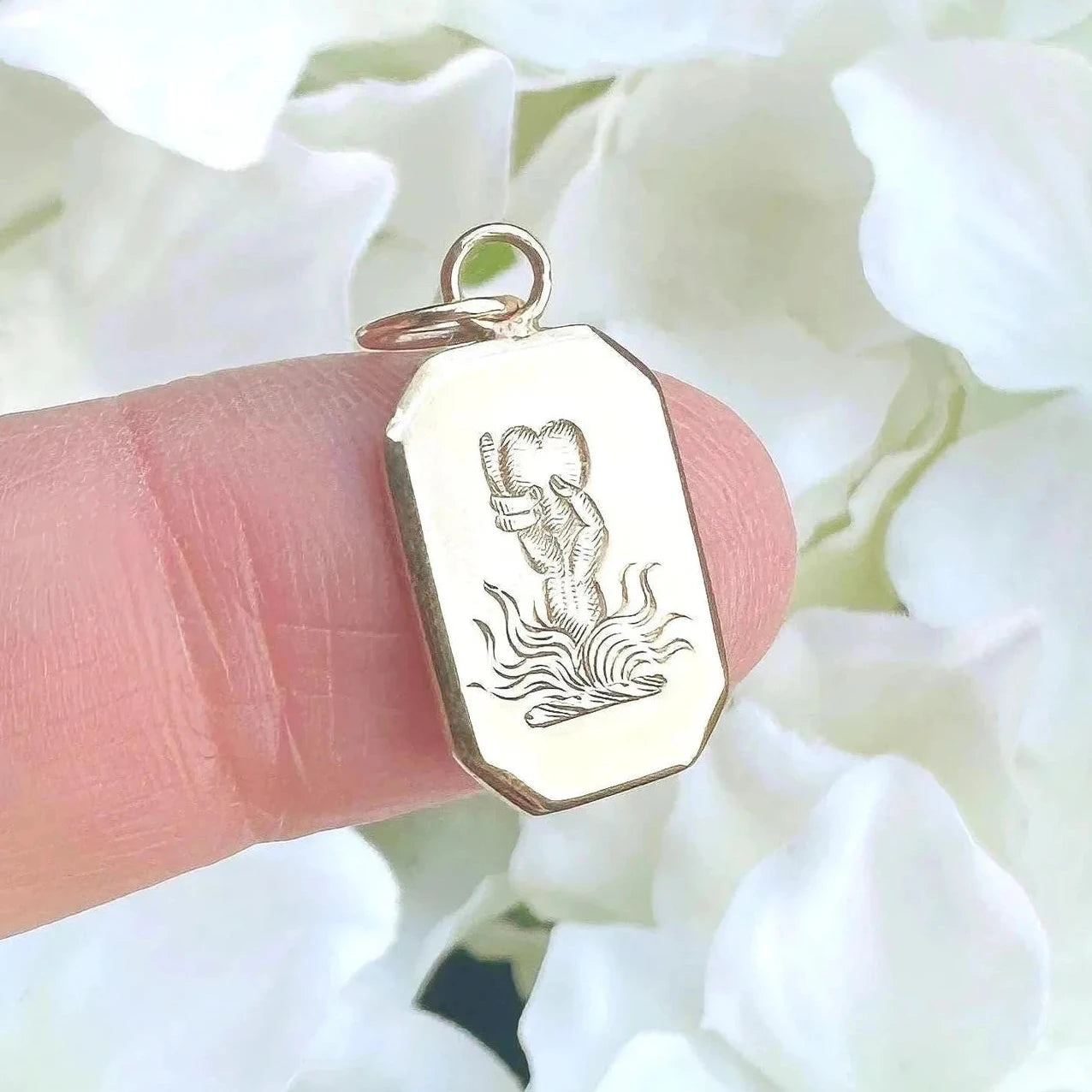 hand engraved 9ct gold pendant strength