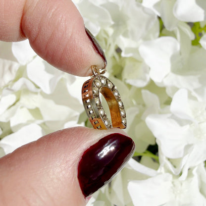seed pearl lucky horseshoe pendant 