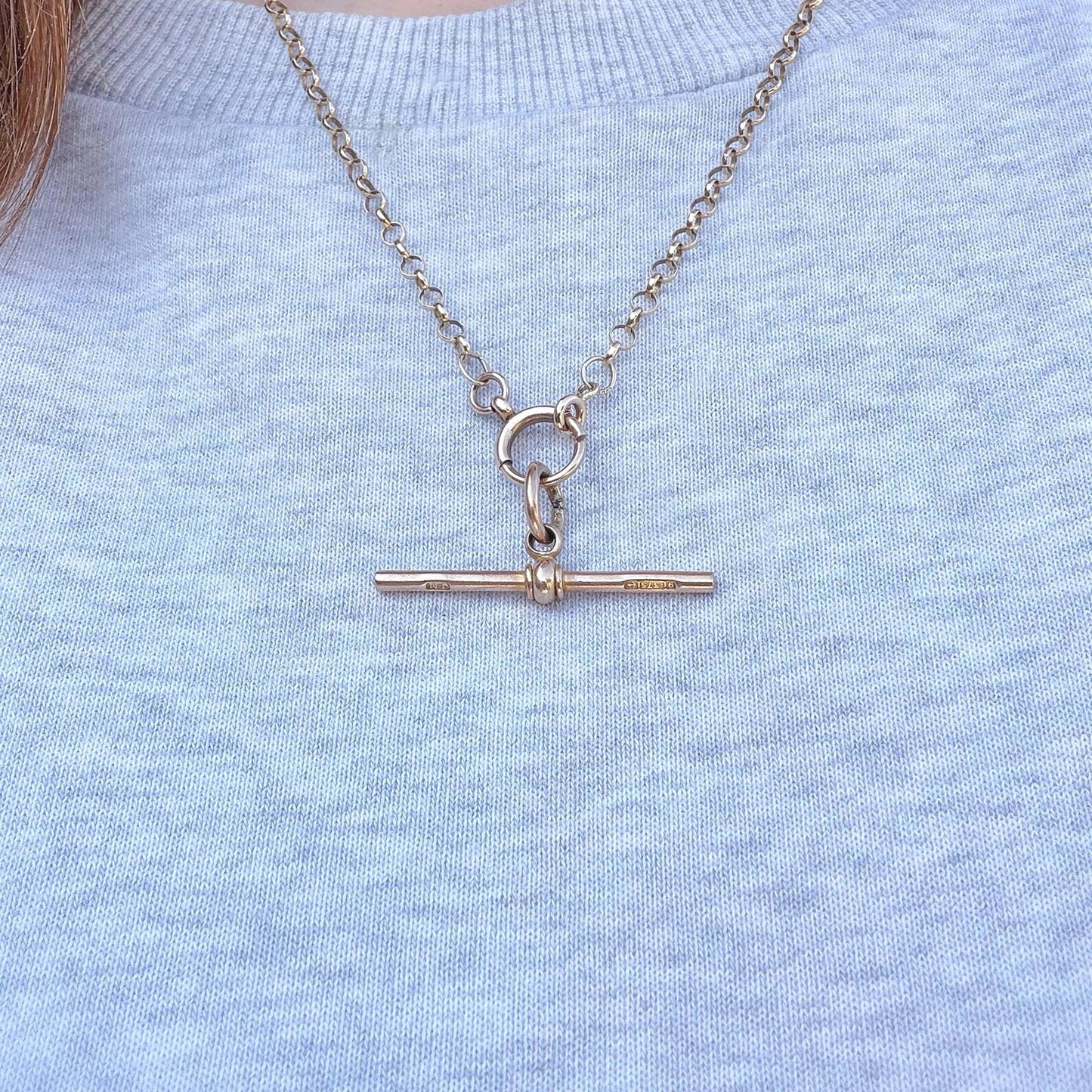 Lillie Antique 9k T-Bar Pendant