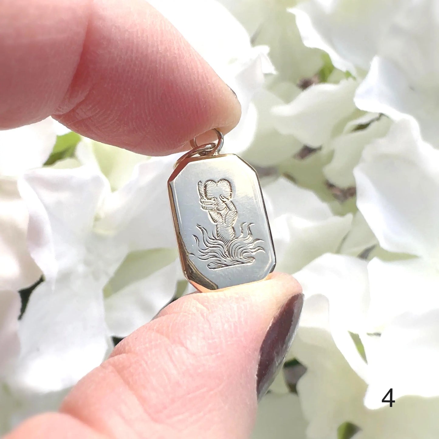 Seraphina 9ct Hand Engraved Heart Crest Pendant