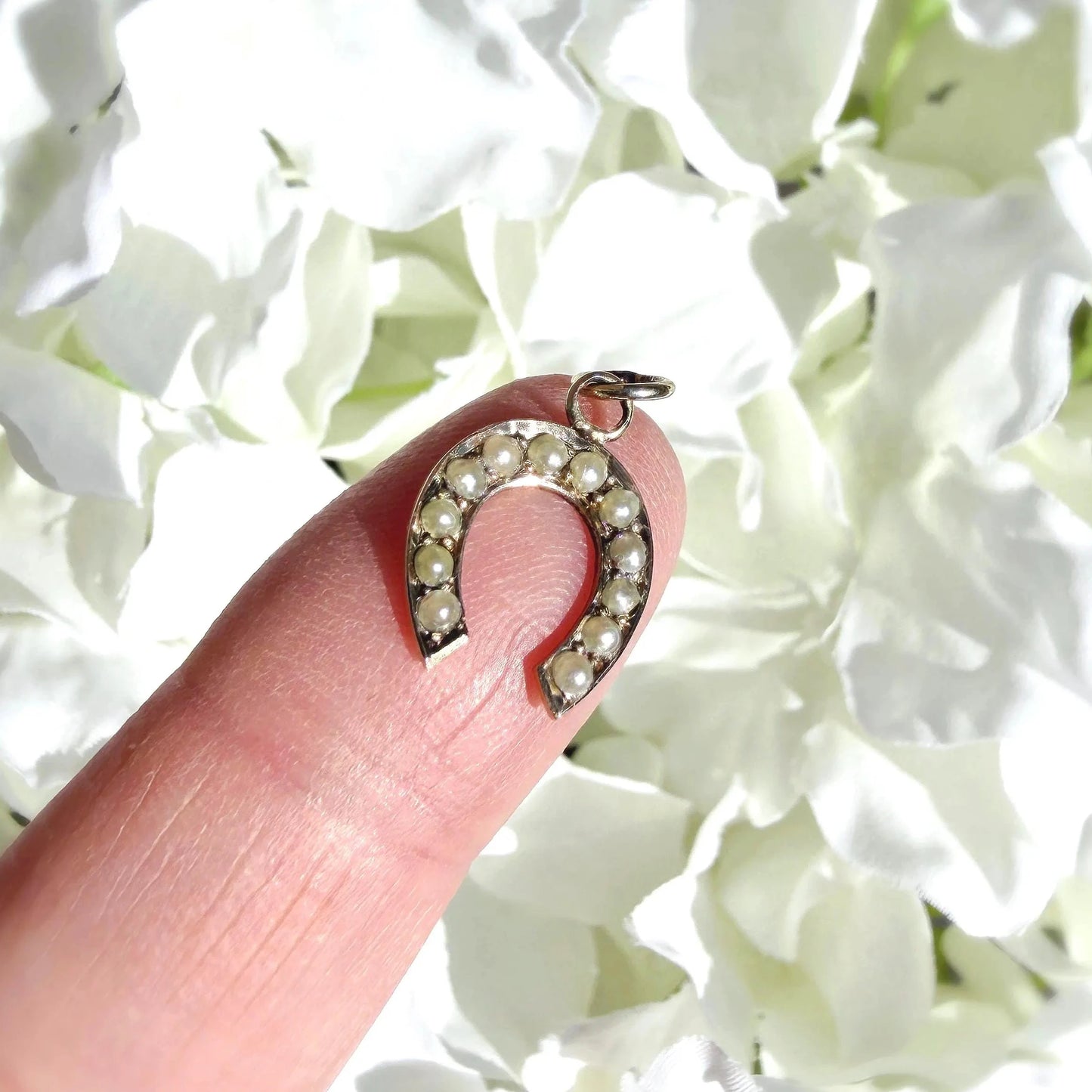 Louisa 9k Gold Lucky Horseshoe Pearl Pendant