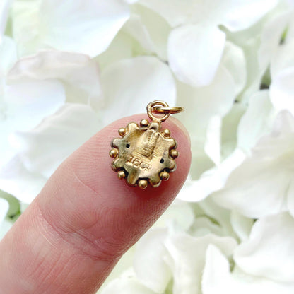 Primrose 15k Antique Pearl Charm