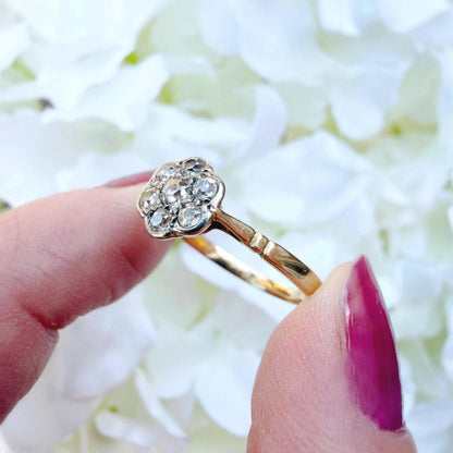 Alma 18k Art Deco Daisy Cluster Ring