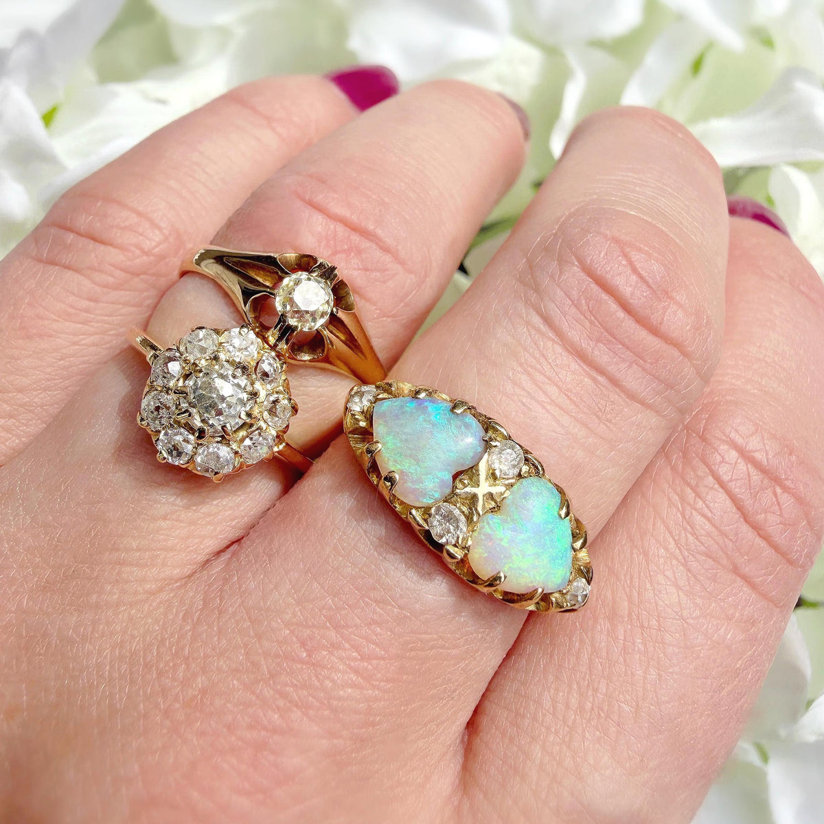 Nora 18k Victorian Diamond Buttercup Belcher Ring