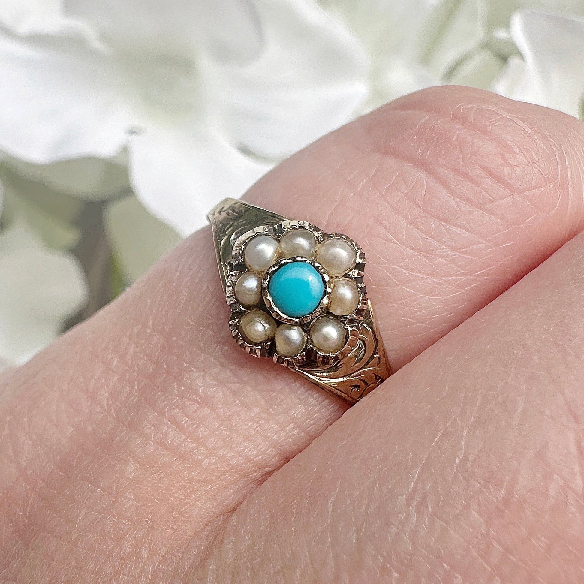 9ct gold Victorian turquoise and pearl cluster ring