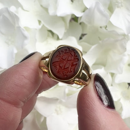 victorian 18ct gold intaglio carnelian signet ring