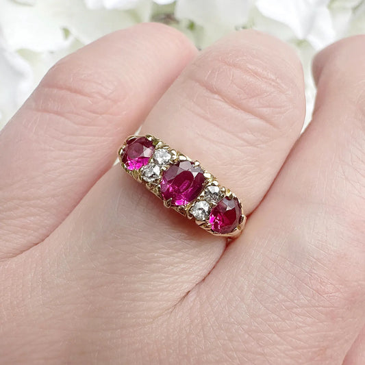 vintage 18ct gold ruby and diamond trilogy ring