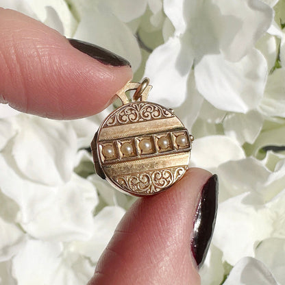 14ct gold antique estimated Victorian seed pearl circle locket pendant